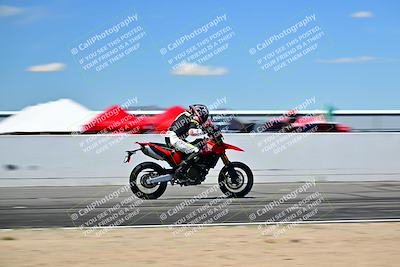 media/Mar-25-2024-Moto Forza (Mon) [[8d4319bd68]]/3-Intermediate Group/Session 4 (Front Straight Speed Pans)/